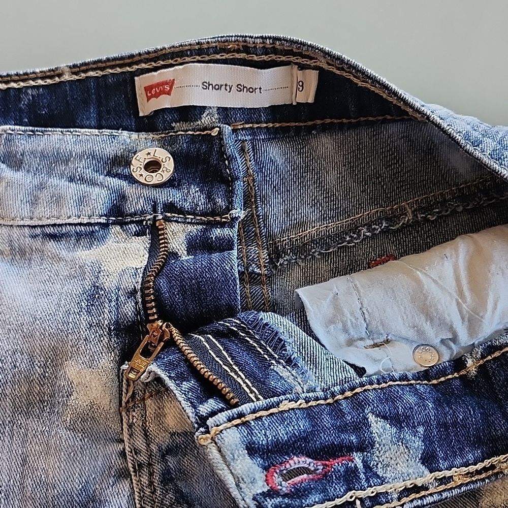 Levi Shorty Short Denim Americana Shorts‎ Size 9 - Picture 8 of 10